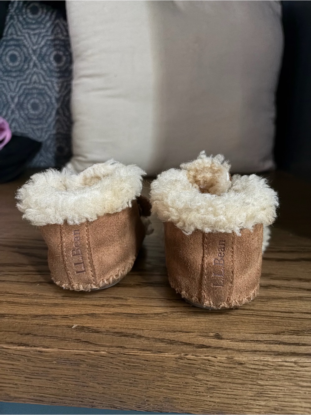 L.L. Bean Toddlers/Kids Wicked Good Tan Slippers with Cream Shearling Trim